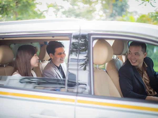Why Private Transfers Are Becoming the Preferred Choice for Halong Bay Visitors