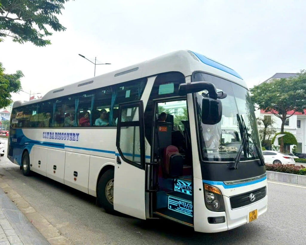 Bus Cat Ba – Hanoi